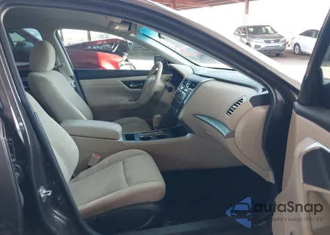 2015 Nissan Altima 2.5 S from USA, damaged, VIN 1N4AL3AP4FN922880